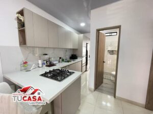 Casa de Lujo a Puerta Cerrada en Venta en Pensilvania, Los Patios: 2 Habitaciones, Mobiliario Incluido por $255 Millones