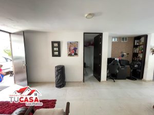 hermosa casa en Conjunto Cerrado en La Sabana, Los Patios. Amplio patio con piscina, habitaciones espaciosas y seguridad garantizada.