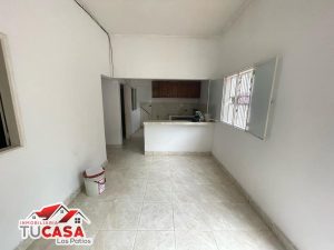 Sala del apartamento en venta en Los Llanitos, Los Patios