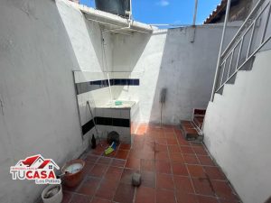 economica casa en venta en los patios, barrio tierra linda