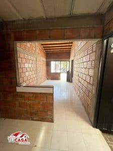 economica casa en venta en los patios especial para remodelar