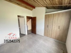 Casa Amplia en Venta en el Barrio Montebello 1, Los Patios – Ideal para Familias y Caja Honor