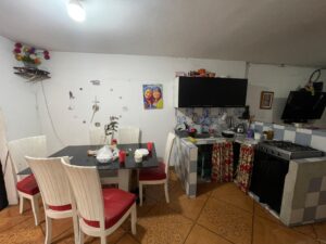 Propiedad en Venta con Doble Vivienda Independiente! – Barrio La Campiña, Los Patios