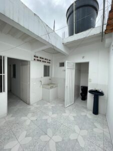 Casa con Placa para Segundo Piso en Barrio Videlso – Los Patios