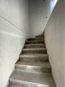 Proyecto de Vivienda en Patio Centro – Casa en Obra Blanca